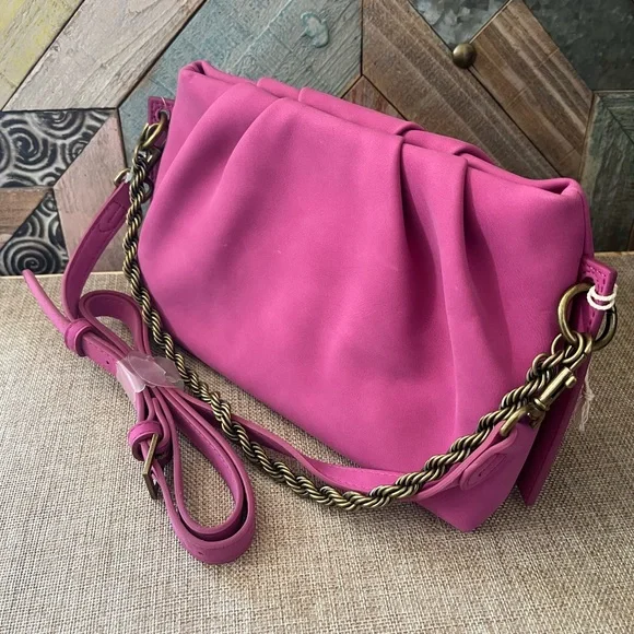 Universal Thread Pink Shoulder Bag with Gold-Tone Chain - Picture 5 of 5